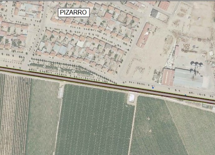 Parte de la carretera de acceso a Pizarro que será reformada por la Diputación de Cáceres