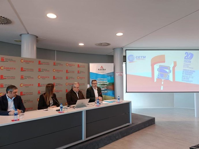 Presentación, en recinto ferial gijonés 'Luis Adaro' acogerá, del XX Congreso Nacional de Empresarios de Transporte de Mercancías, que se celebrará en Gijón del 20 al 22 de mayo.
