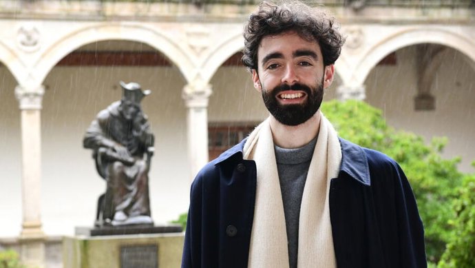 El investigador Ignacio Varela Castro recibe el IX Premio de Investigación Rosario Valpuesta con el ensayo 'Vida, coidado e Dereito cotiá