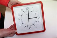"Dificultad para concentrarse o cierta irritabilidad", posibles consecuencias del cambio de hora, según una experta