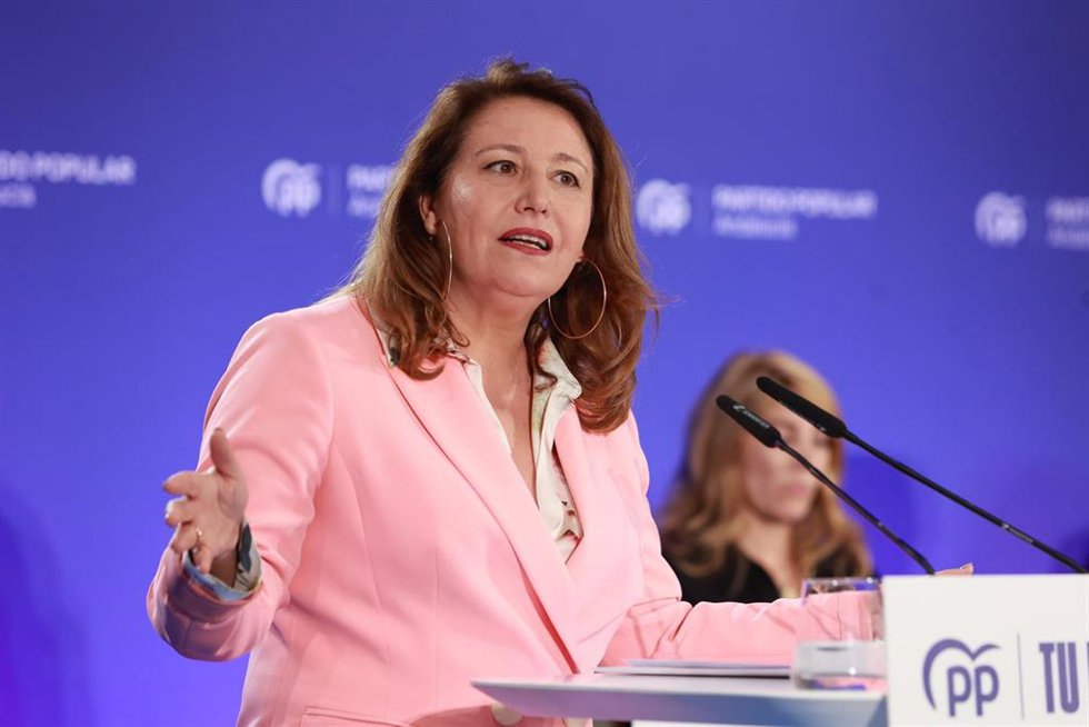 Archivo - La eurodiputada Carmen Crespo interviene durante la reunión del Comité Ejecutivo Autonómico del PP-A. Imagen de archivo. 