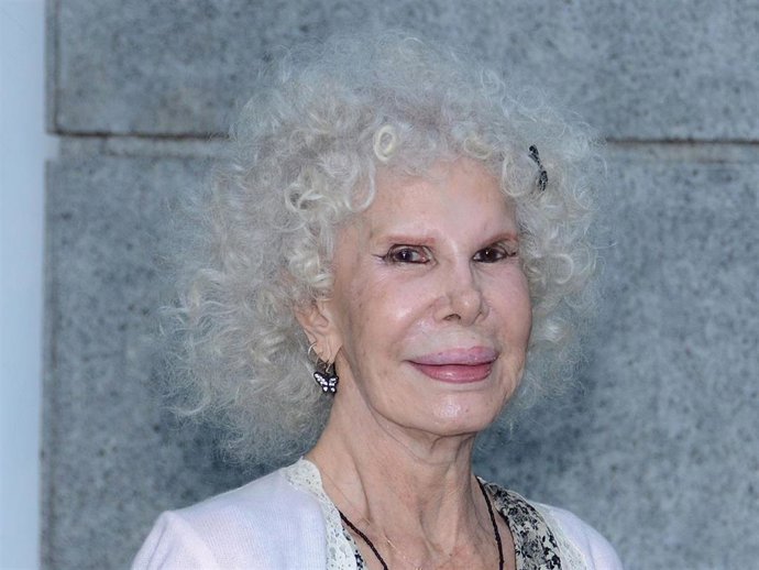 Archivo - La duquesa de Alba