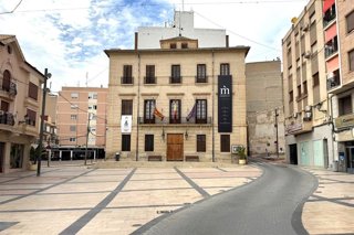 Fachada del Ayuntamiento de Monóvar