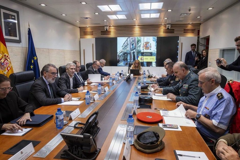 El ministro del Interior, Fernando Grande-Marlaska, preside una reunión extraordinaria de la Mesa de Valoración del Riesgo de la Amenaza Terrorista, celebrada el 20 de marzo