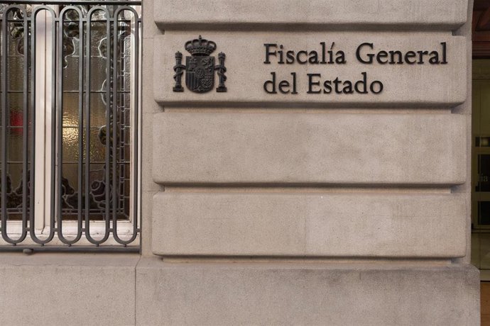 Archivo - Fachada de la sede de la Fiscalía General del Estado.