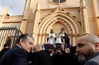 Sanz, España, Blanco y Bernal asisten a la misa y traslado del Cautivo de Málaga