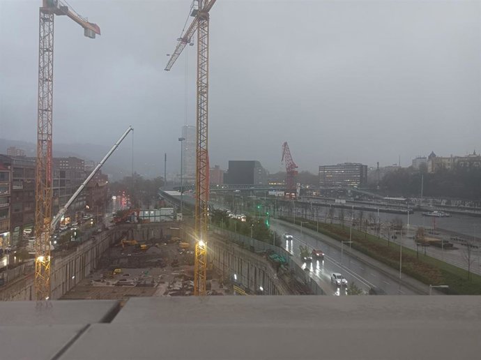 Cielo cubierto y lluvia en Bilbao