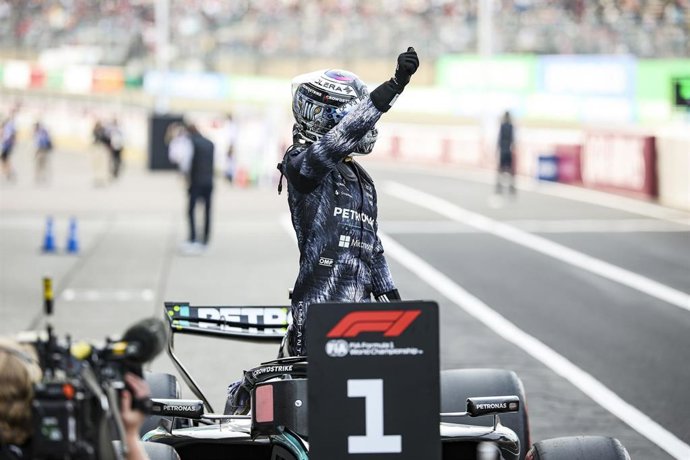 Kimi Antonelli celebra su victoria en el Gran Premio de Japón