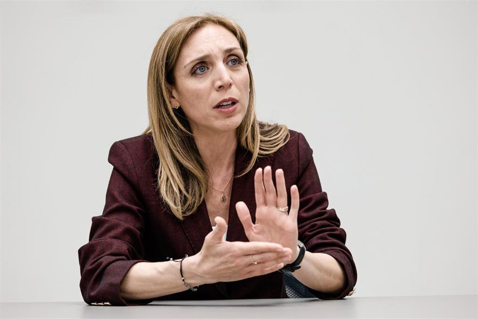 La alcaldesa de Alcorcón y vicepresidenta de la Comisión contra la Violencia de Género de la FEMP, Candelaria Testa, durante una entrevista para Europa Press