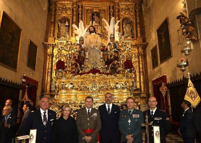 Visita de la alcaldesa de Jerez (Cádiz) a la Hermandad de El Transporte
