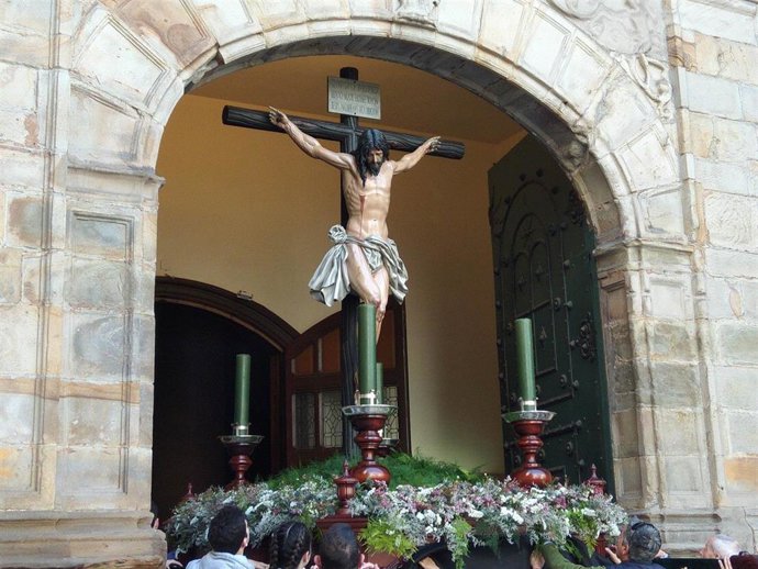 Archivo - Procesión de Semana Santa