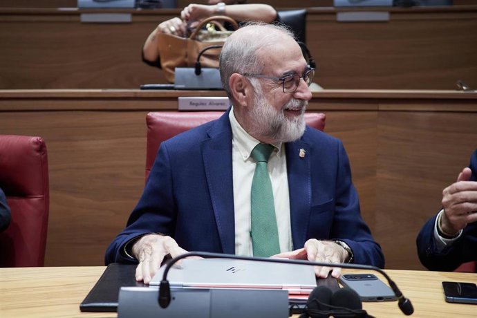 Archivo - El consejero de Salud del Gobierno de Navarra, Fernando Domínguez.