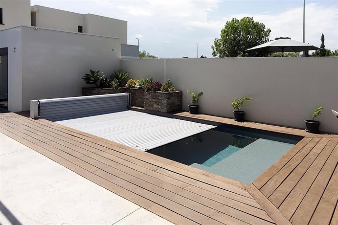 Archivo - Piscina de Fluidra