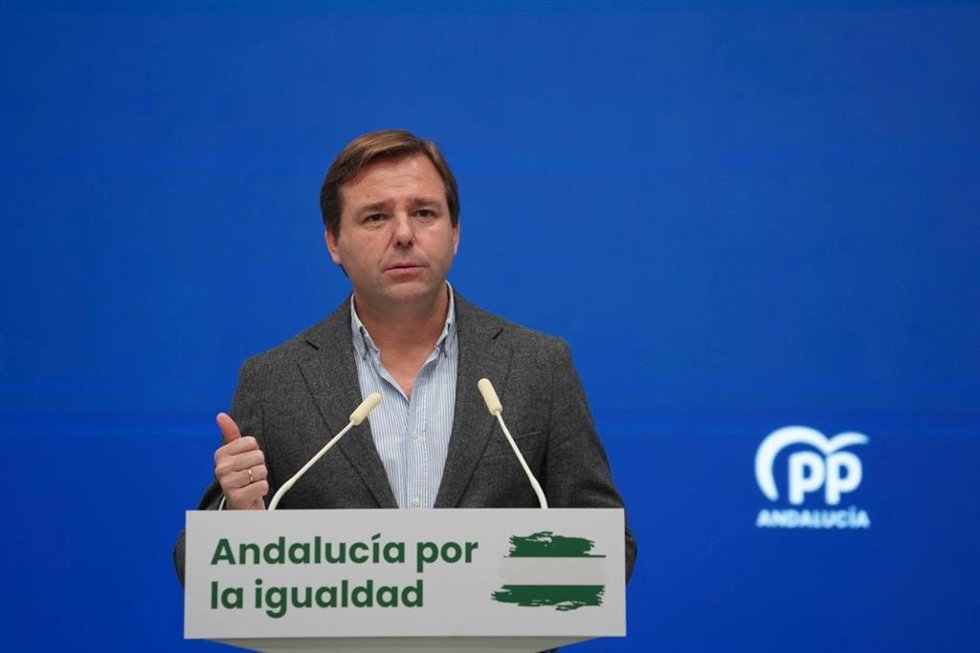 Archivo - El secretario general del PP de Andalucía, Antonio Repullo