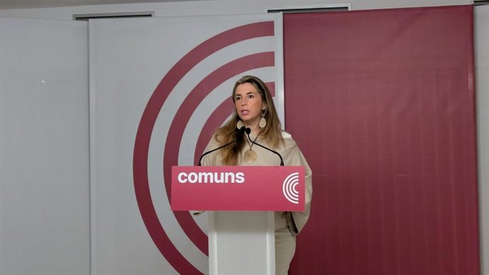 La coordinadora de los Comuns Candela López
