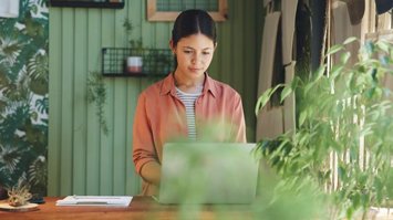 BBVA impulsa la formación en sostenibilidad de cerca de mil empleados de casi 700 proveedores en 22 países.