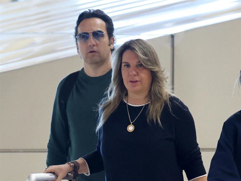 Iker Jiménez y Carmen Porter arrancan sus vacaciones de Semana Santa