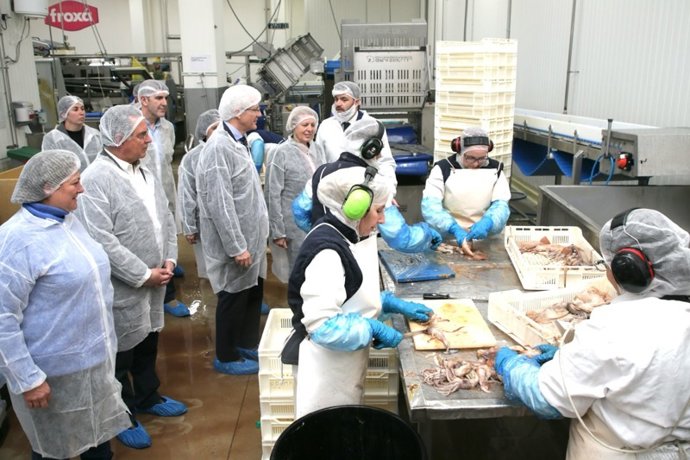 Cantabria concede 4,5 millones de euros a 31 empresas para la transformación y comercio de productos de pesca