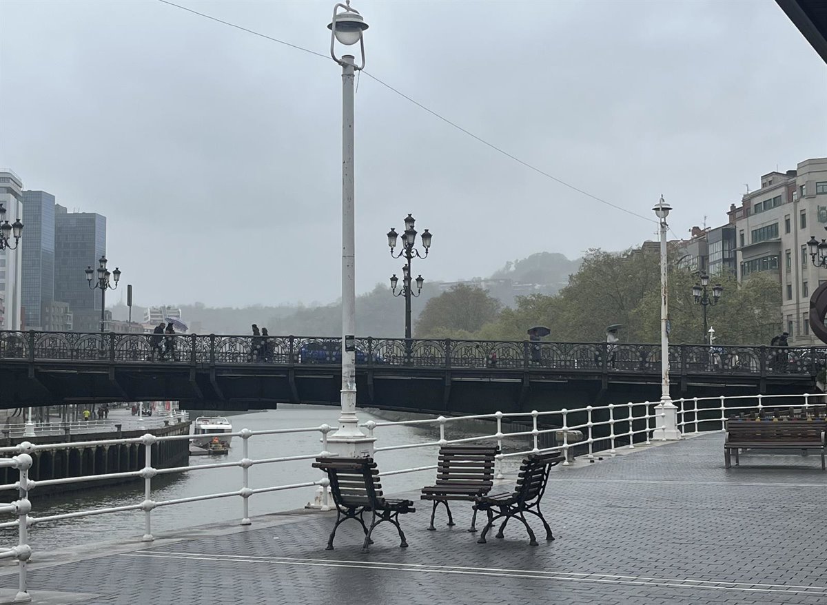 Euskalmet prevé un inicio invernal de la Semana Santa, que dará paso a un tiempo más estable y templado desde el viernes