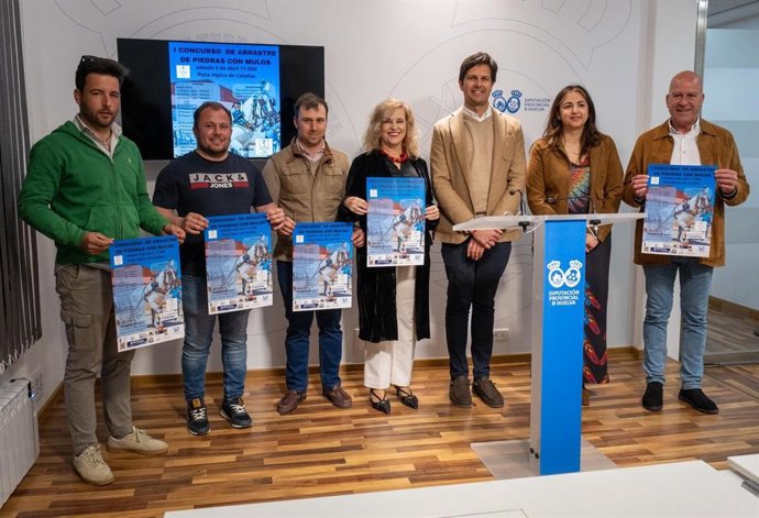 Presentación en la Diputación de Huelva del primer concurso de arrastre de piedras con mulos.