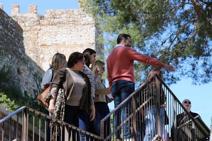 Sagunt finaliza las obras para mejorar el entorno monumental del Castillo y del Teatro Romano