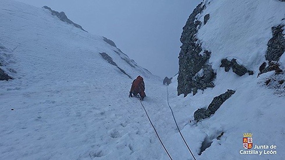 Rescate en el pico Curavacas