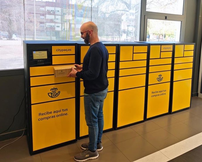 Citypaq de Correos en Málaga