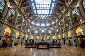Interior del Palacio de la Bolsa de Madrid, a 20 de marzo de 2026, en Madrid (España). 