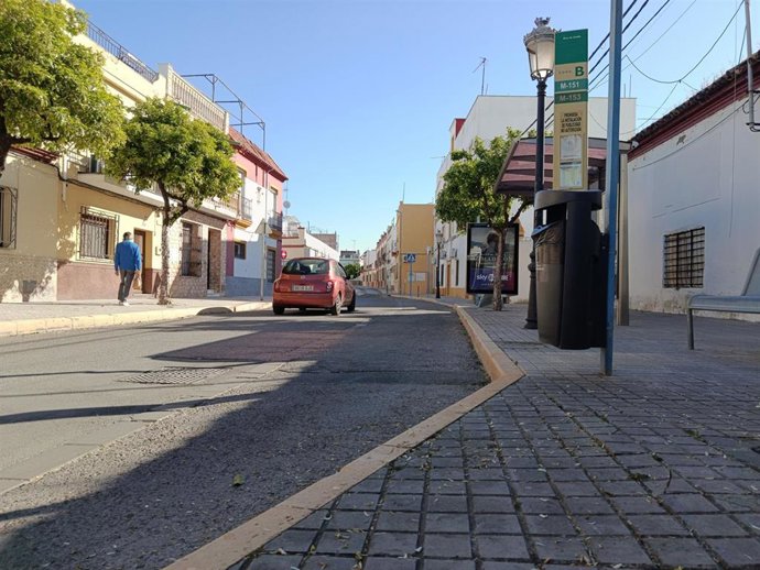 Vista de la Avenida de la Libertad, objeto de trabajos de asfaltado.