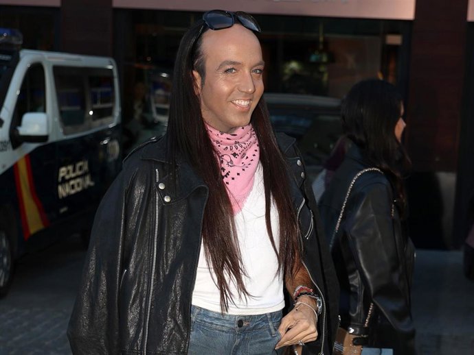 Aless Gibaja llega al Movistar Arena para asistir al concierto de Rosalía