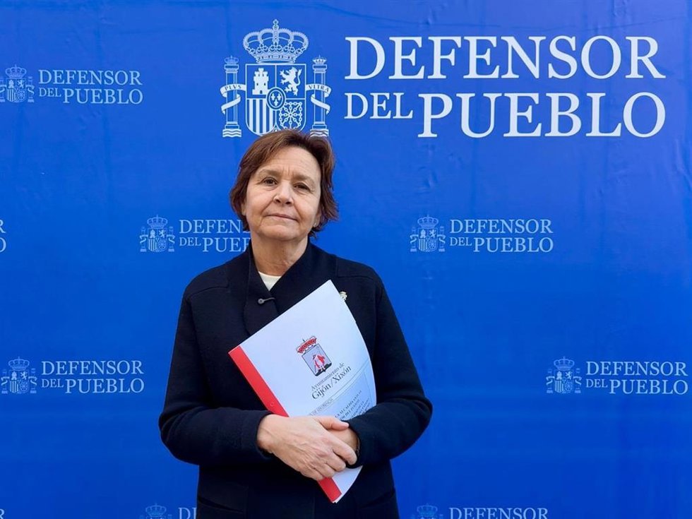 La Alcaldesa De Gijón, Carmen Moriyón, Presenta En Madrid La Queja Ante El Defensor Del Pueblo Sobre La "Inactividad" De La Administración General Del Estado En Buscar Una Alternativa A Los Accesos Al Puerto Gijonés De El Musel.