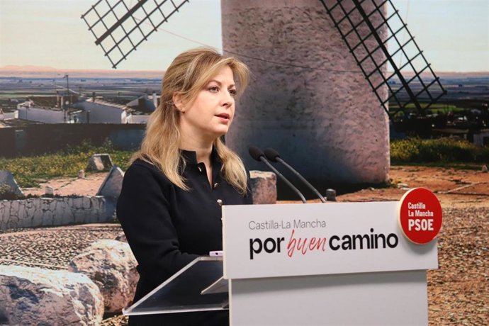 La portavoz del grupo socialista en las Cortes de Castilla-La Mancha, Ana Isabel Abengózar