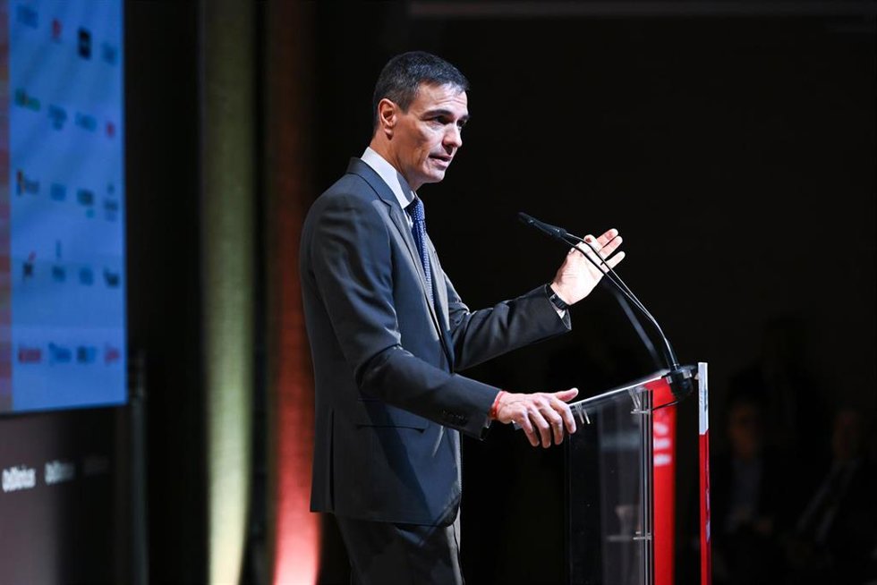 El presidente del Gobierno, Pedro Sánchez, durante la VI edición del Foro Económico de elDiario.es, en el Colegio de Arquitectos de Madrid, a 26 de marzo de 2026, en Madrid (España). Este foro es un encuentro de referencia organizado por elDiario.es que r