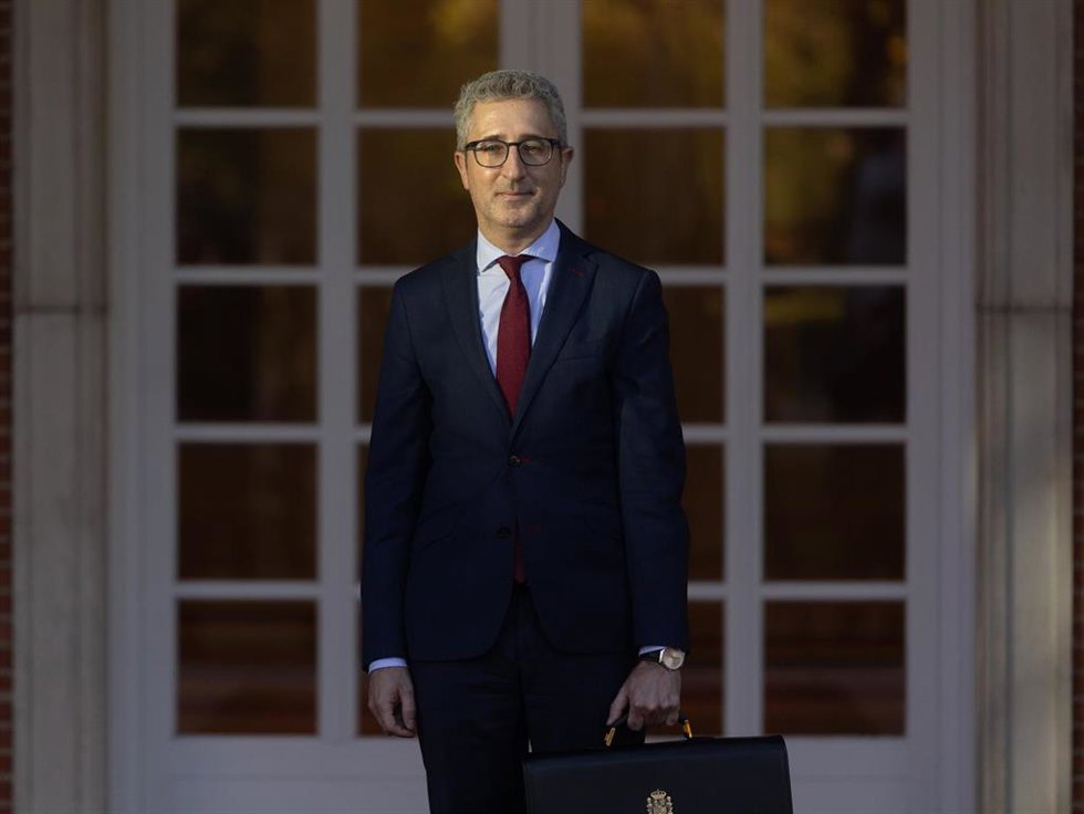 El ministro de Hacienda, Arcadi España, a su llegada al Palacio de La Moncloa, a 31 de marzo de 2026, en Madrid (España). Sánchez anunciaba el pasado 26 de marzo que Carlos Cuerpo, y Arcadi España ocuparían los cargos que dejaba Montero al incurrir en las