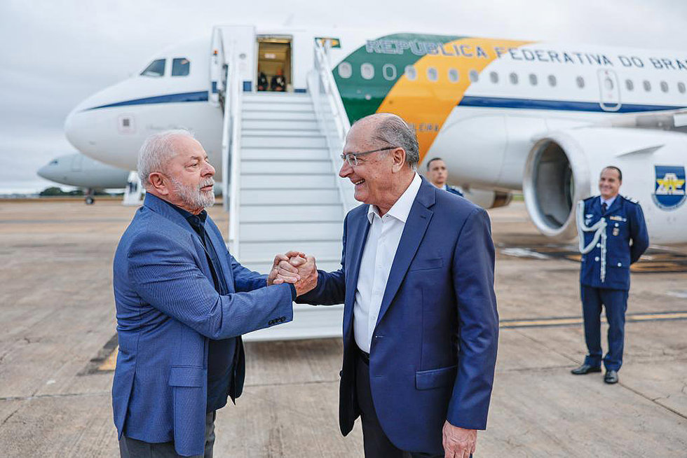 Archivo - El presidente de Brasil, Luiz Inácio Lula da Silva, y el vicepresidente, Geraldo Alckmin.