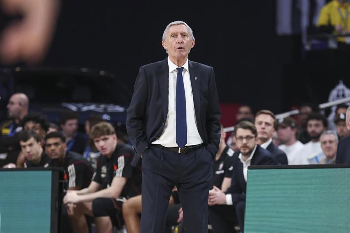 Archivo - Svetislav Pesic con el Bayern de Múnich