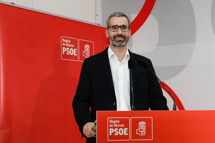 Archivo - El secretario general del PSRM-PSOE, Francisco Lucas 