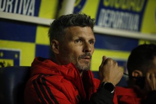 Futbol, Deportes Concepcion vs Colo Colo Fase de grupos, Copa de la Liga 2026. El DT de Colo Colo Fernando Ortiz es fotografiado durante el partido de Copa de la Liga grupo A  Disputado en el estadio Ester Roa de Concepcion, Chile. 24/03/2026 Marco