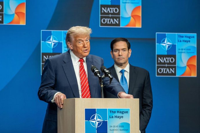 Archivo - Arquivo - 25 de junho de 2025, Haia, Holanda do Sul, Países Baixos: O presidente dos EUA, DONALD TRUMP, acompanhado pelo secretário de Estado MARCO RUBIO, discute os resultados da Cúpula da OTAN de 2025. O presidente Trump abordou inicialmente o
