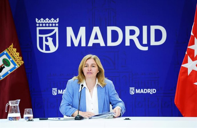 Archivo - La delegada de Seguridad y Emergencias, Inma Sanz, en la rueda de prensa posterior a la Junta de Gobierno