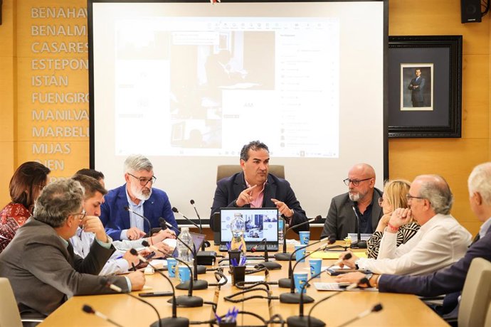 El presidente de la Mancomunidad de Municipios de la Costa del Sol Occidental, Manuel Cardeña.