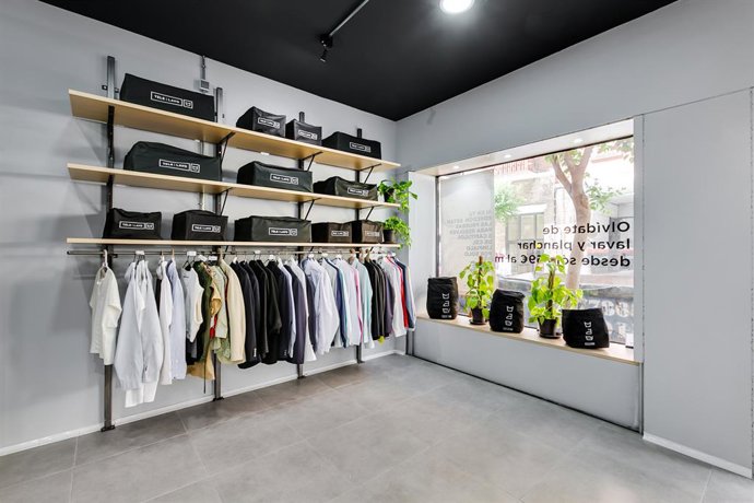 Telelavo presta unos servicios de lavandería artesanal y tintorería ecológica únicos.