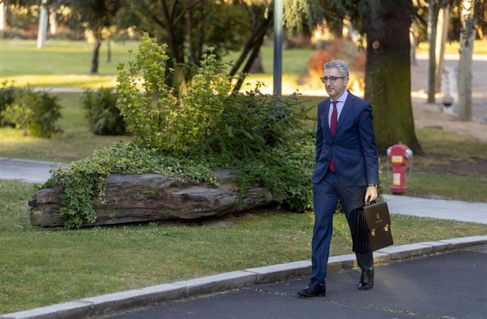 El ministro de Hacienda, Arcadi España, a su llegada al Palacio de La Moncloa, a 31 de marzo de 2026, en Madrid (España). Sánchez anunciaba el pasado 26 de marzo que Carlos Cuerpo, y Arcadi España ocuparían los cargos que dejaba Montero al incurrir en las