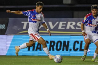 Futbol, Audax Italiano vs Universidad de Chile. Fecha 3, Copa de la Liga 2026. El jugador de Universidad de Chile Lucas Assadi es fotografiado durante el partido de la Copa de la Liga contra Audax Italiano disputado en el estadio Bicentenario La Florida