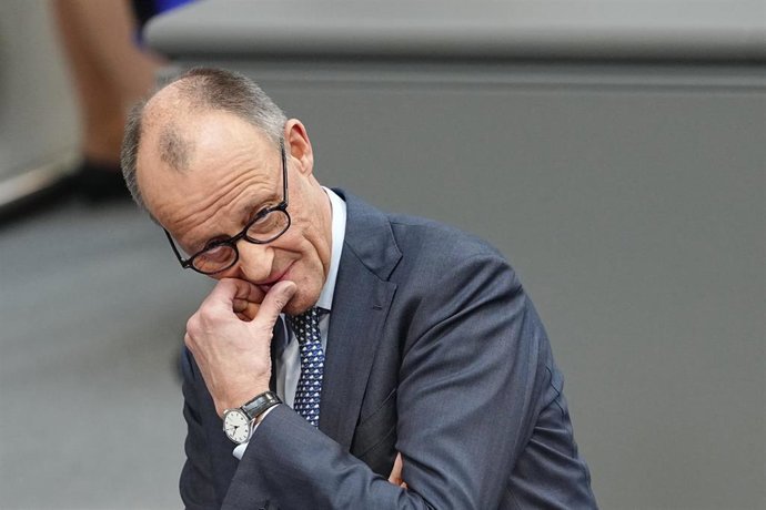 25 March 2026, Berlin: German Chancellor Friedrich Merz speaks attends the government questioning in the plenary session of the German Parliament (Bundestag) in Berlin. Photo: Kay Nietfeld/dpa