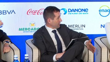 Ángel Escribano dimitirá esta tarde como presidente de Indra en un consejo extra