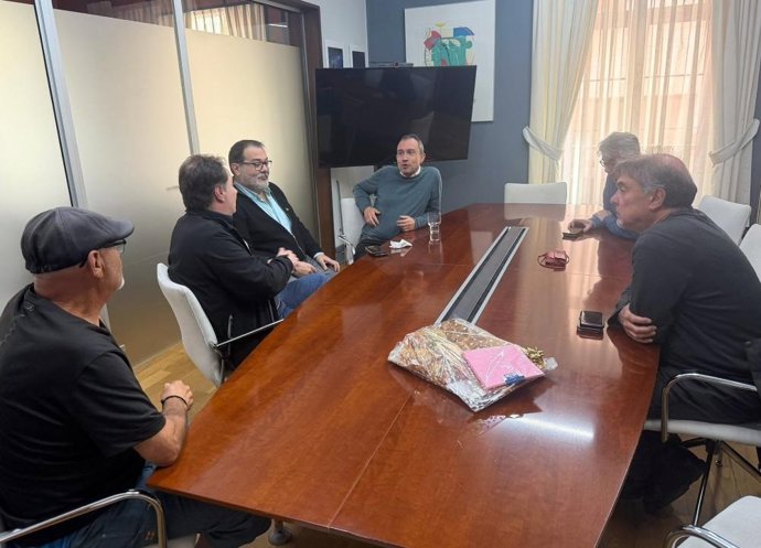 Zapico destaca la inversión de más de 20 millones prevista en El Puente y advierte de que Langreo no puede “perder este tren”