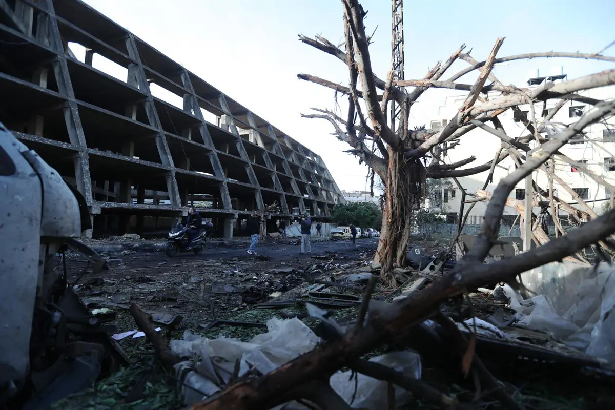 Un edificio destrozado tras un ataque israelí en Líbano