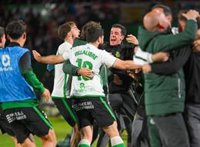 Villalibre defiende el liderato del Racing frente al Sporting