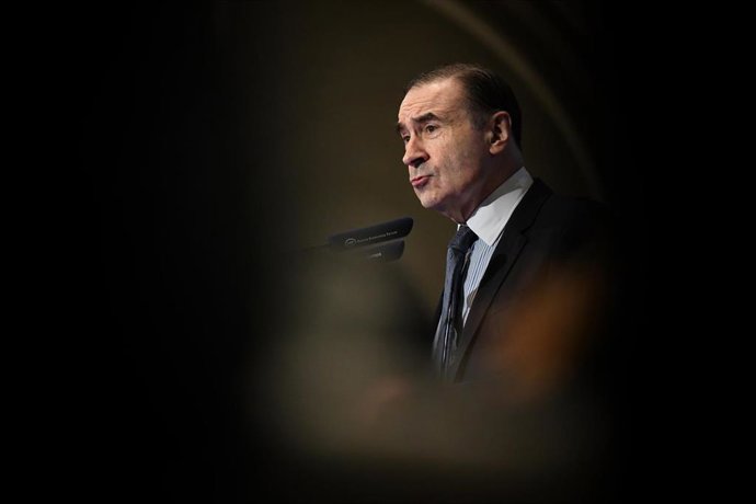 Archivo - El periodista y director de 'El Español', Pedro J. Ramírez, interviene durante un desayuno informativo de Nueva Economía Fórum, a 4 de marzo de 2025, en Madrid (España).